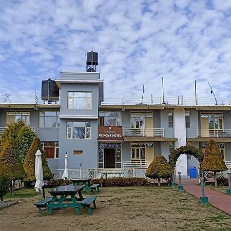 Madpackers Bir Hostel Exterior foto